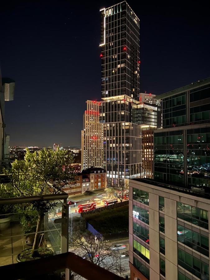 St George Wharf Daire Londra Dış mekan fotoğraf